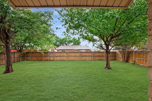 5308 Gates Drive, The Colony, TX 75056