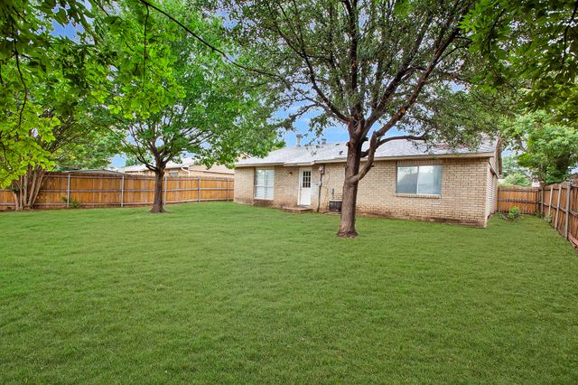 5308 Gates Drive, The Colony, TX 75056