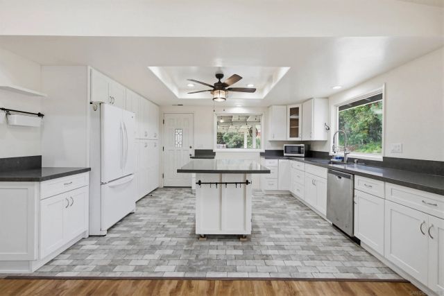 157 Spanish Spur, Fallbrook, CA 92028