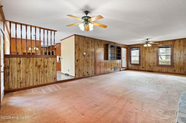 909 Rolling Hills Cove, Wilmington, NC 28409