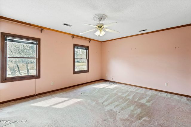 909 Rolling Hills Cove, Wilmington, NC 28409