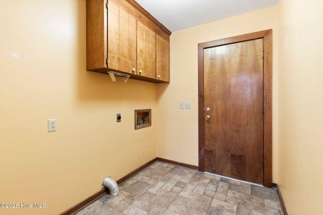 909 Rolling Hills Cove, Wilmington, NC 28409