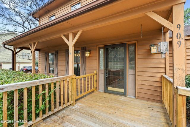 909 Rolling Hills Cove, Wilmington, NC 28409