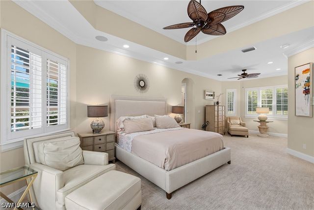 4661 Idylwood LN, Naples, FL 34119
