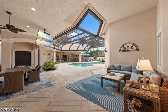 4661 Idylwood LN, Naples, FL 34119