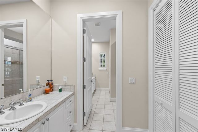 4661 Idylwood LN, Naples, FL 34119