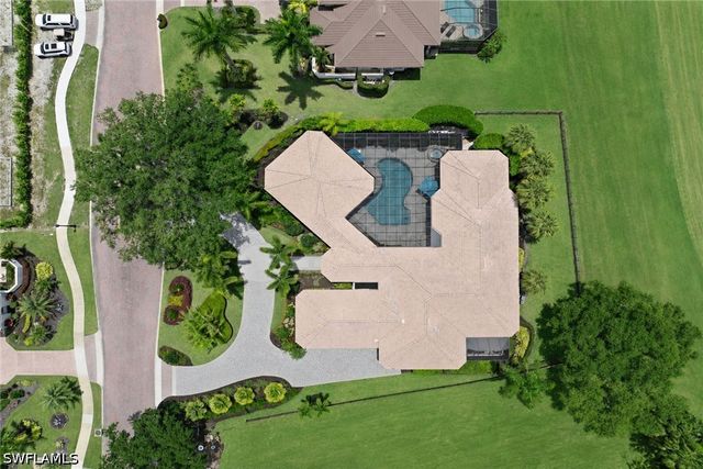4661 Idylwood LN, Naples, FL 34119