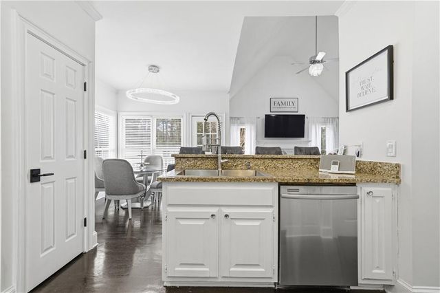 170 Glen Eagle Way, Mcdonough, GA 30253