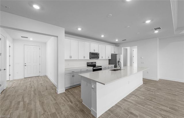 6261 Patriot LN, Ave Maria, FL 34142