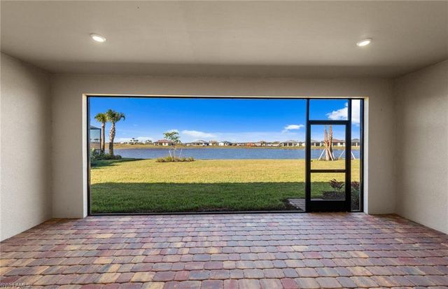 6261 Patriot LN, Ave Maria, FL 34142