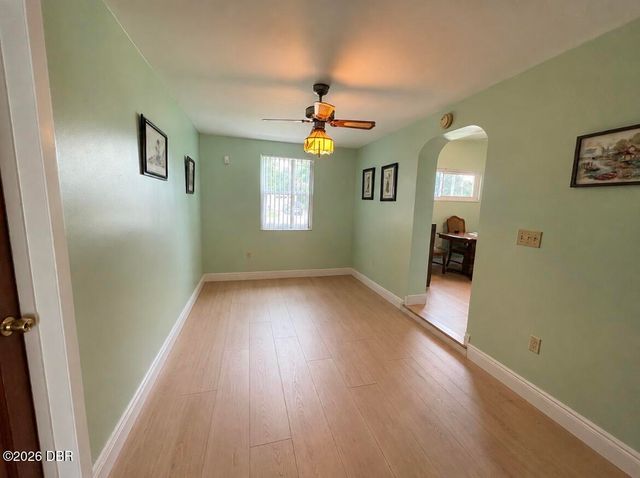 7812 N Gomez Avenue, Tampa, FL 33614