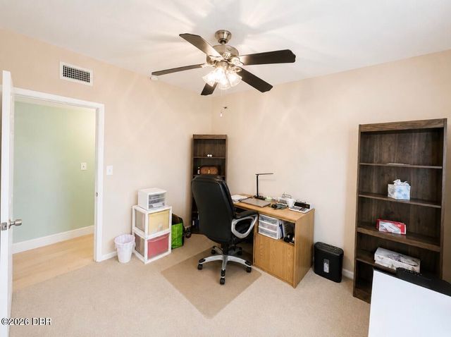 7812 N Gomez Avenue, Tampa, FL 33614