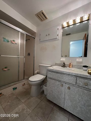 7812 N Gomez Avenue, Tampa, FL 33614