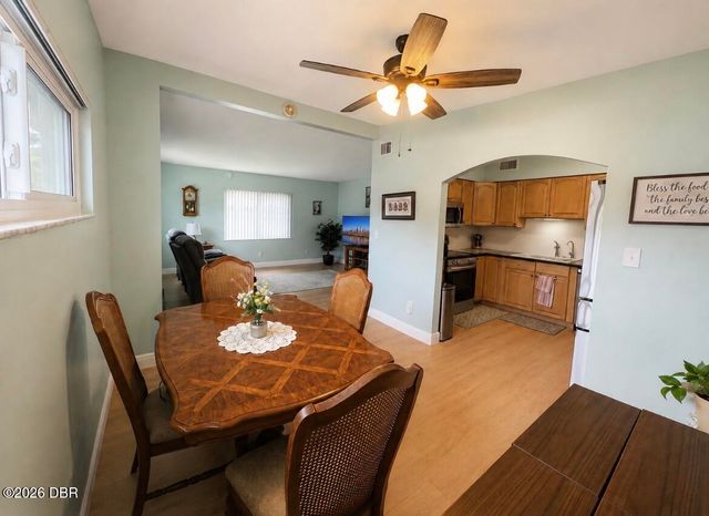 7812 N Gomez Avenue, Tampa, FL 33614