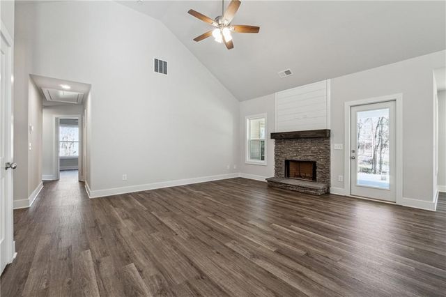 7407 Highway 136 West, Talking Rock, GA 30175