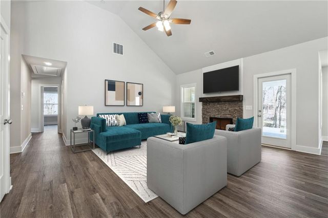 7407 Highway 136 West, Talking Rock, GA 30175