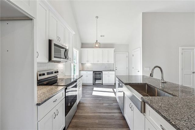 7407 Highway 136 West, Talking Rock, GA 30175
