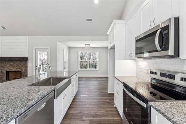 7407 Highway 136 West, Talking Rock, GA 30175