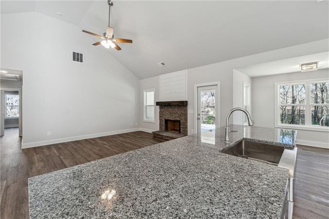 7407 Highway 136 West, Talking Rock, GA 30175