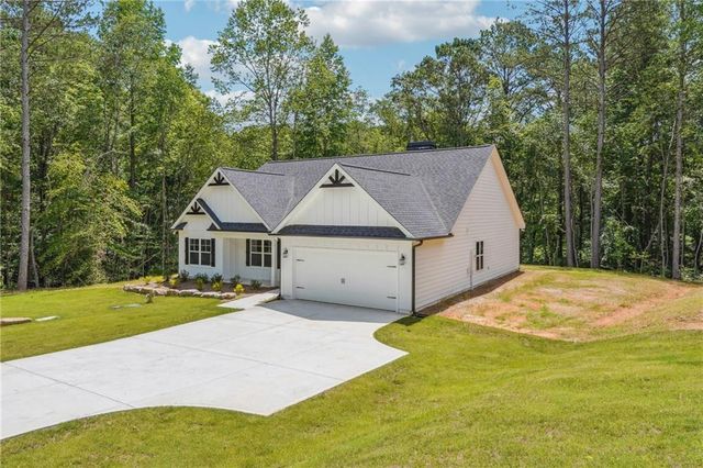 7407 Highway 136 West, Talking Rock, GA 30175