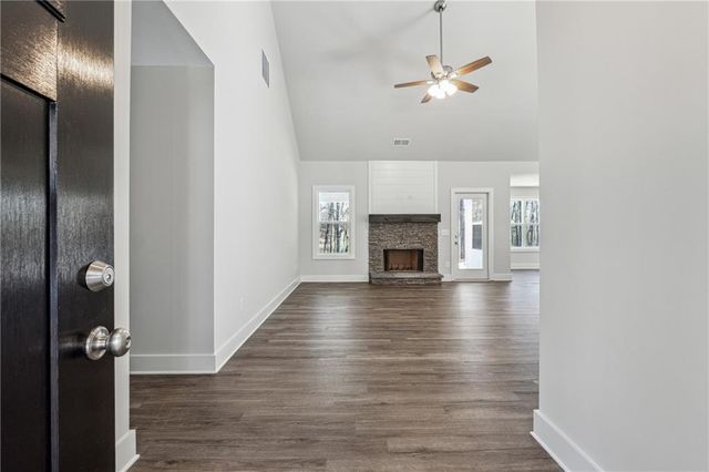 7407 Highway 136 West, Talking Rock, GA 30175