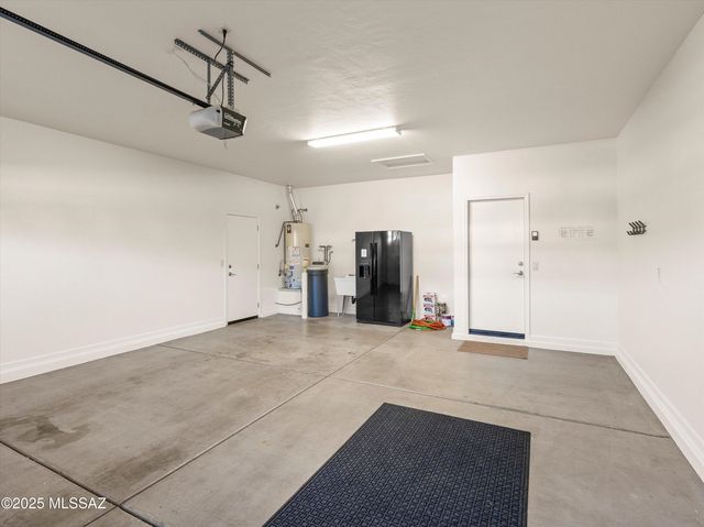 60368 E Arroyo Vista Drive, Oracle, AZ 85623