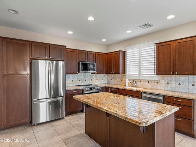 60368 E Arroyo Vista Drive, Oracle, AZ 85623