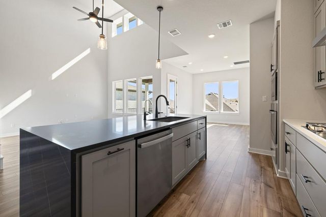 136 Old Woods Road, Liberty Hill, TX 78642