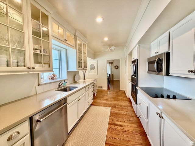 554 E 11TH AVE, Salt Lake City, UT 84103