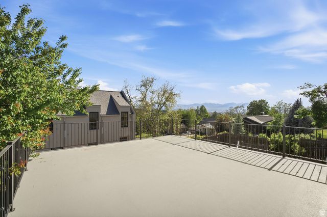554 E 11TH AVE, Salt Lake City, UT 84103