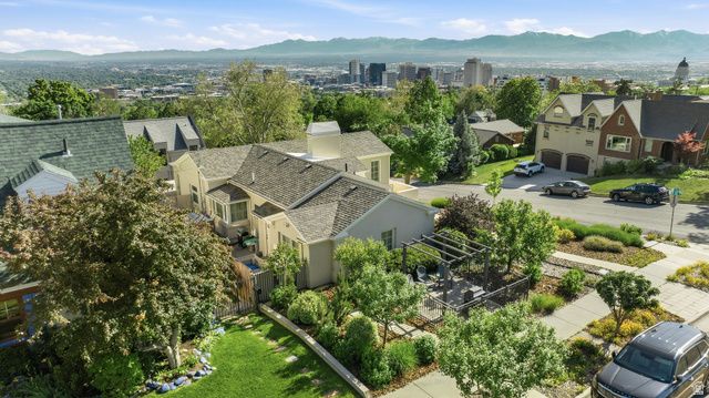 554 E 11TH AVE, Salt Lake City, UT 84103