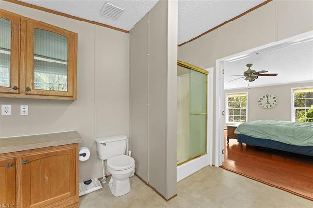 1881 S Waterside DR, Lanexa, VA 23089