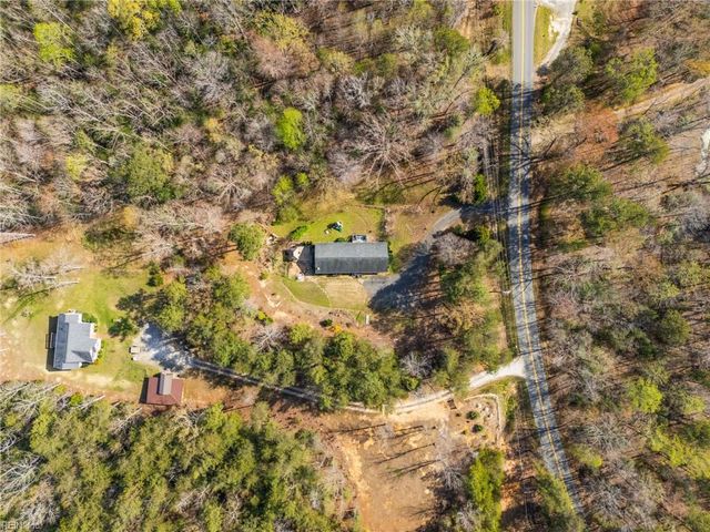 1881 S Waterside DR, Lanexa, VA 23089