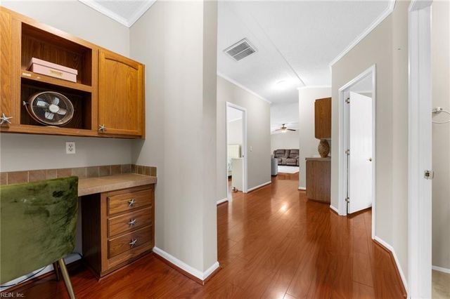 1881 S Waterside DR, Lanexa, VA 23089