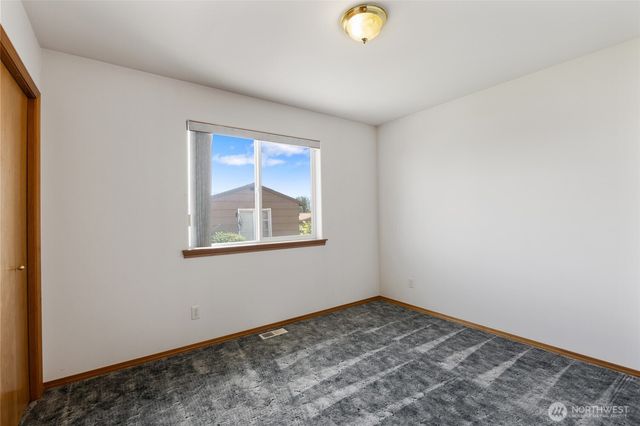 4913 NE Alma Road, Moses Lake, WA 98837