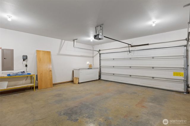 4913 NE Alma Road, Moses Lake, WA 98837