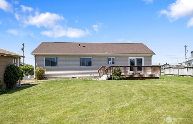 4913 NE Alma Road, Moses Lake, WA 98837