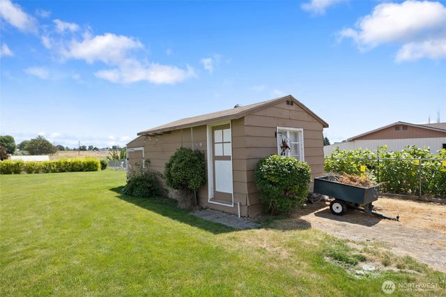 4913 NE Alma Road, Moses Lake, WA 98837