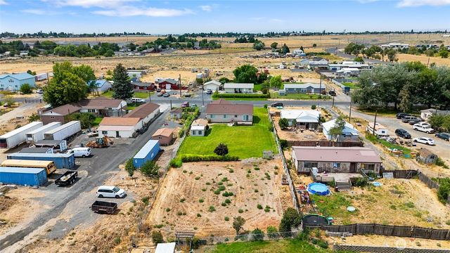 4913 NE Alma Road, Moses Lake, WA 98837