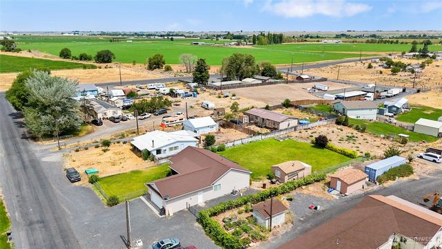 4913 NE Alma Road, Moses Lake, WA 98837