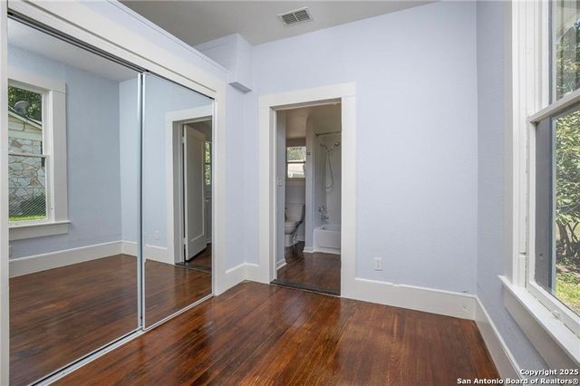 271 S Willow Avenue, New Braunfels, TX 78130