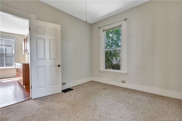 28 Edwards Street 2, New Haven, CT 06511