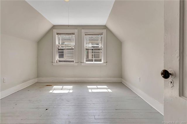 28 Edwards Street 2, New Haven, CT 06511