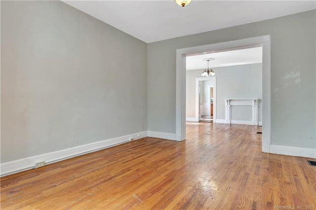 28 Edwards Street 2, New Haven, CT 06511