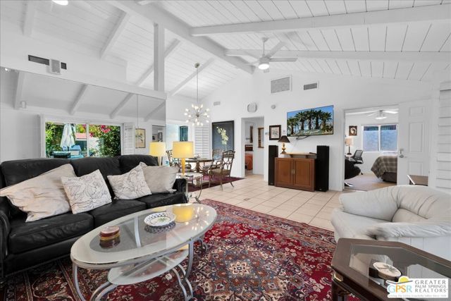 2330 Miramonte Circle C, Palm Springs, CA 92264