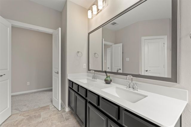 42 Zenith Lane, Sugar Land, TX 77498