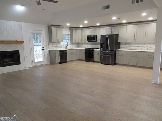 300 Rampart Street, Mcdonough, GA 30253