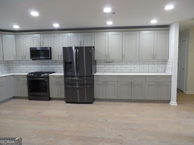 300 Rampart Street, Mcdonough, GA 30253