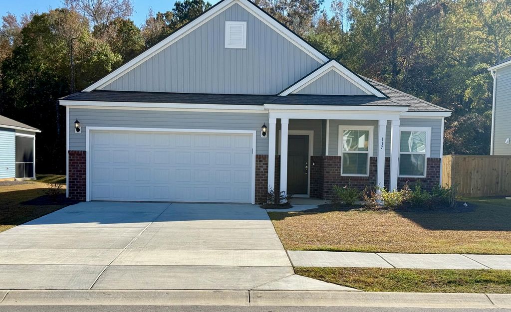 117 Royal Cainhoy Way, Huger, SC 29450