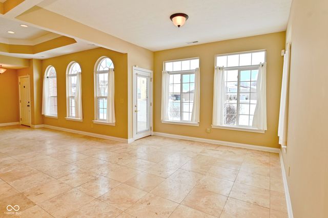 10338 Gateway Drive D, Indianapolis, IN 46234